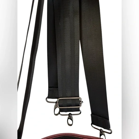 Think Royln Crossbody Bag - Picture 8 of 8